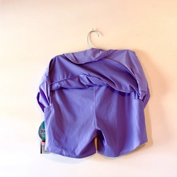 Mono B Micro - Perforated Ruffled Back Skort. - Picture 7 of 9